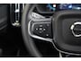 Volvo EX40 Single Motor Extended Range Plus | Pilot assist | Dode hoek detectie | Stoel- & stuurwielverwarming