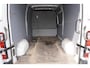 Renault Master 2.3 dCi 135PK L2H2 EURO 6 - Airco - Cruise - Camera - € 12.950,- Excl.