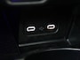 Mercedes-Benz C-klasse 200 Launch Edition AMG Line /Panoramadak /Night pakket /19 Inch /Elek trekhaak