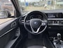 BMW 1-Serie 118i Executive Edition / NL-Auto / Dealer-Onderhouden / Cruise-Control / Climate-Control / Apple-Carplay & Android-Auto / Afneembare-Trekhaak / Sportstuur & Sportstoelen / DAB Radio-Bluetooth / Navi / LED / PDC V+A met Camera / 17'' LMV / ENZ.
