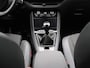 Opel Grandland 1.2 Turbo Business Elegance | 130pk | Hoge Instap! | Trekhaak | Parkeersensoren | Camera |