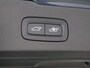 Volvo V60 T6 AWD Plug-in hybrid AWD Plus Dark / Trekhaak / Pano. dak / Harman Kardon / Achter- voor- en stuurverwarming / Contour Stoelen / 360 camera /