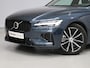 Volvo V60 T6 AWD Plug-in hybrid AWD Plus Dark / Trekhaak / Pano. dak / Harman Kardon / Achter- voor- en stuurverwarming / Contour Stoelen / 360 camera /