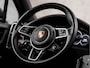 Porsche Cayenne 3.0 340Pk (PANORAMADAK, APPLE CARPLAY, GROOT NAVI, LUCHTVERING, SPORTCHRONO, ADAPTIVE CRUISE, MEMORY SEATS, 360 CAMERA, GETINT GLAS, NIEUWSTAAT)