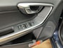 Volvo V60 1.6 D2 Kinetic *Trekhaak* Navi + HDD / Distributie v.v. / Digi Dash / PDC / Org. NL + NAP