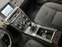 Volvo V60 1.6 D2 Kinetic *Trekhaak* Navi + HDD / Distributie v.v. / Digi Dash / PDC / Org. NL + NAP