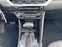 Kia Niro 1.6 GDi Hybrid DynamicLine Navigatie | Climate control | Adaptieve cruise control | Telefoon verbinding | 26.000Km