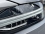 Volvo V90 2.0 T8 Plug-in hybrid AWD Ultimate Dark 20"/Luchtvering/Trekhaak/Panoramadak/Stoelverwarming v+a/360 Camera/Dodehoek/Head-up/DAB/Keyless