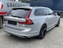 Volvo V90 2.0 T8 Plug-in hybrid AWD Ultimate Dark 20"/Luchtvering/Trekhaak/Panoramadak/Stoelverwarming v+a/360 Camera/Dodehoek/Head-up/DAB/Keyless