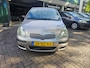 Toyota Yaris 1.0 VVT-i Idols | 12MND GARANTIE | ELEC RAMEN | NW APK | TREKHAAK