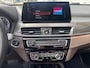 BMW X1 sDrive20i Business Edition Plus / Automaat / NL-Auto / Dealer-Onderhouden / Vol-Leder / Stoelverwarming / Open-Panodak / Cruise-Control / Head-Up-Display / Elektr.-Achterklep / DAB Radio-Bluetooth / Navi / LED / PDC V+A met Camera / 18'' LMV / ENZ.
