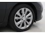 Toyota Auris 1.8 Hybrid Executive | Panoramadak | Trekhaak | Stoelverwarming | Keyless | Cruise | Clima | 17 inch