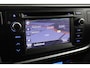 Toyota Auris 1.8 Hybrid Executive | Panoramadak | Trekhaak | Stoelverwarming | Keyless | Cruise | Clima | 17 inch