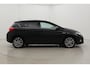 Toyota Auris 1.8 Hybrid Executive | Panoramadak | Trekhaak | Stoelverwarming | Keyless | Cruise | Clima | 17 inch