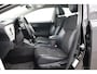 Toyota Auris 1.8 Hybrid Executive | Panoramadak | Trekhaak | Stoelverwarming | Keyless | Cruise | Clima | 17 inch