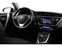 Toyota Auris 1.8 Hybrid Executive | Panoramadak | Trekhaak | Stoelverwarming | Keyless | Cruise | Clima | 17 inch