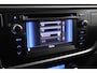 Toyota Auris 1.8 Hybrid Executive | Panoramadak | Trekhaak | Stoelverwarming | Keyless | Cruise | Clima | 17 inch