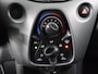Toyota Aygo 1.0 VVT-i X-PLAY AUTOMAAT BI-TONE AIRCO. CAMERA. GARANTIE TOT 4-2029 !!