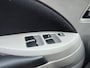 Mitsubishi Grandis 2.4-16V InSport 7 Persoons met Nieuwe Distributie !!! Airco !!! Dealer Onderhouden !!!