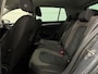 Volkswagen Golf 1.5 TSI R-Line Stoelverwarming, LED, Parkeersensoren, Navigatie, Airco, Elektrische Ramen, Draadloze Telefoonlader