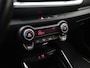 Kia Stonic 1.0 T-GDi ExecutiveLine | Lederen Bekleding | Achteruitrijcamera | Parkeersensoren | Stoelverwarming | Stuurverwarming |