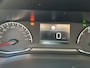 Peugeot 2008 1.2 Turbo 100PK Active Pack | Navigatie Via Telefoon | Stoelverwarming | LED | Lichtmetaal | Camera | Parkeersensoren Achter | Cruise Control | Climate control | LED Dagrijverlichting .