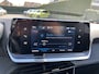 Peugeot 2008 1.2 Turbo 100PK Active Pack | Navigatie Via Telefoon | Stoelverwarming | LED | Lichtmetaal | Camera | Parkeersensoren Achter | Cruise Control | Climate control | LED Dagrijverlichting .