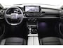 Citroën C5 X 1.2 Hybrid 136 Plus | Navigatie | Adap. cruise control | Camera | Keyless | Climate control | Head-up Display |