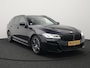 BMW 5-Serie Touring 530e xDrive M Sport Plug in Hybrid | PHEV | Adaptive Cruise | Meesturende achteras | Lederen Sportstoelen Memory | Adaptive Onderstel | Carplay | Camera | LED |