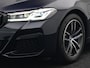 BMW 5-Serie Touring 530e xDrive M Sport Plug in Hybrid | PHEV | Adaptive Cruise | Meesturende achteras | Lederen Sportstoelen Memory | Adaptive Onderstel | Carplay | Camera | LED |