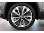 Skoda Karoq 1.5 TSI ACT Business Edition / 18'' LMV / ELEK. KLEP / PAN-SCHUIF DAK /