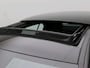 Mercedes-Benz A-klasse 250 e Star Edition AMG Line Plus Panoramadak, Multispaaks AMG velgen