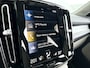 Volvo XC40 T4 Aut. Recharge Inscription | Panoramadak | Trekhaak | Stoel- en stuurverwarming