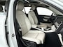 Volvo XC40 T4 Aut. Recharge Inscription | Panoramadak | Trekhaak | Stoel- en stuurverwarming
