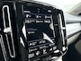Volvo XC40 T4 Aut. Recharge Inscription | Panoramadak | Trekhaak | Stoel- en stuurverwarming
