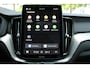 Volvo XC60 T6 Plug-in hybrid AWD Plus Black Edition | Verwarmbare Voor- en Achterstoelen | Harman/ Kardon Premium Audio | Getint Glas Achter | Luchtvering | Adpatieve Cruise Control | 360 Graden Camera | Verwarmbaar Stuurwiel | Apple Carplay/Android Auto | Adaptieve Koplampen | Elektrische Achterklep | Keyless Entry | Draadloze Telefoonlader | Dodehoekdetectie Met Correctie| 21" Lichtmetalen Velgen | Volvo On Call | Elektrische Voorstoelen met Memory | Electronic Climate Control | Panorama Dak | Parkeersensoren |