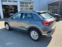 Volkswagen T-Roc 1.5 TSI Style | Automaat | Camera | parkeersensoren voor/achter | 16 Inch Velgen | Airco | Cruise control |