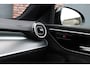 Mercedes-Benz C-klasse 300 e 4MATIC AMG Line Aut9 | Panoramadak | Distronic+ | Verwarmd Stuurwiel | Stoelverwarming Achter | Surround Camera | Nightpakket | High Perf. LED |