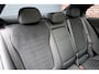Mercedes-Benz C-klasse 300 e 4MATIC AMG Line Aut9 | Panoramadak | Distronic+ | Verwarmd Stuurwiel | Stoelverwarming Achter | Surround Camera | Nightpakket | High Perf. LED |