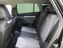 Skoda Enyaq iV 60 | Achteruitrijcamera | Parkeerassistent | Navigatie | Cruise control | Voorklimatisering | Sfeerverlichting | Elektrisch inklapbare buitenspiegels |
