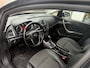 Opel Astra 1.6 Turbo Cosmo Schuifdak,Navi,Pdc,Cruise Bj 2010 180PK
