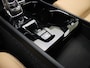 Volvo XC40 T5 262pk Inscription / Harman&Kardon audio / Lederen bekleding / Keyless entry / Elektr. achterklep / Camera achter /