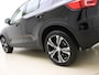 Volvo XC40 T5 262pk Inscription / Harman&Kardon audio / Lederen bekleding / Keyless entry / Elektr. achterklep / Camera achter /