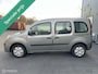 Renault Kangoo Family / 1.6 / Automaat / Lage KM / Zeer netjes /