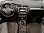 Volkswagen Tiguan 1.4 TSI ACT Connected Series Garantie Virtueel Trekhaak Navi Carplay Rijklaar