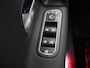 Mercedes-Benz A-klasse 180 Star Edition | Widescreen | Achteruitrijcamera | Led-koplampen | Parkeer assistent | Stoelverwarming |