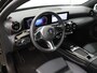 Mercedes-Benz A-klasse 180 Star Edition | Widescreen | Achteruitrijcamera | Led-koplampen | Parkeer assistent | Stoelverwarming |