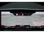 Mercedes-Benz C-klasse AMG-line (Nightpakket, Sfeerverlichting, Camera, Dodehoek, Apple Carplay)