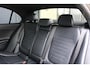 Mercedes-Benz C-klasse AMG-line (Nightpakket, Sfeerverlichting, Camera, Dodehoek, Apple Carplay)
