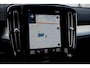Volvo XC40 T5 Automaat Plug-in hybrid Plus Dark | Premium Audio by Harman en Kardon| Interieur Voorverwarming| Electrisch bedienbare voorstoelen| Parkeer Camera| Park Assist voor en achter| Semi Electrische Trekhaak.